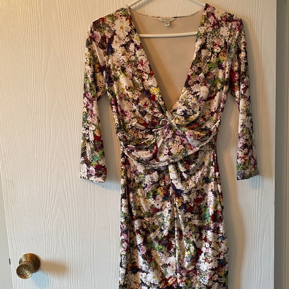 NWOT Guess Floral Bodycon Mini Dress